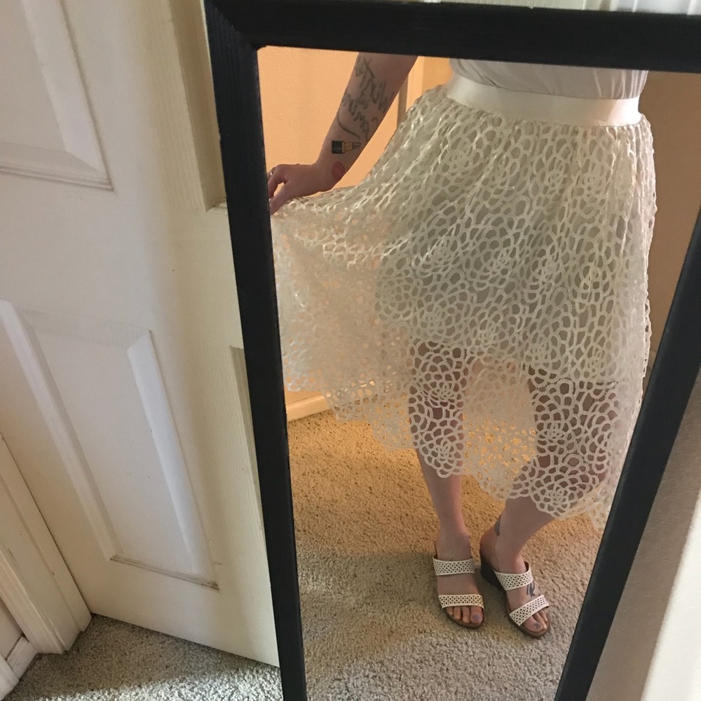 White Sequins bebe Skirt
